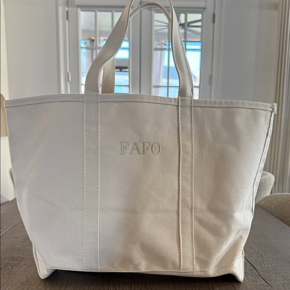 L.L. Bean Handbags - L.L. Bean Boat And Tote Canvas Tote Bag